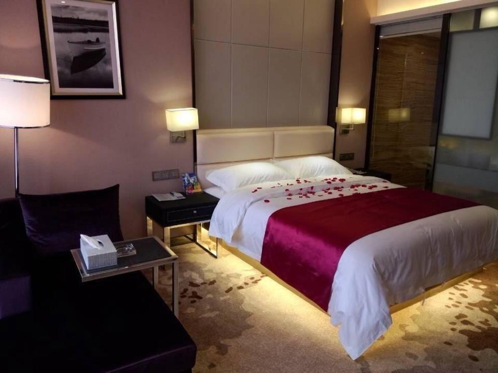 Chengdu Hello Hotel Shuangliu Экстерьер фото